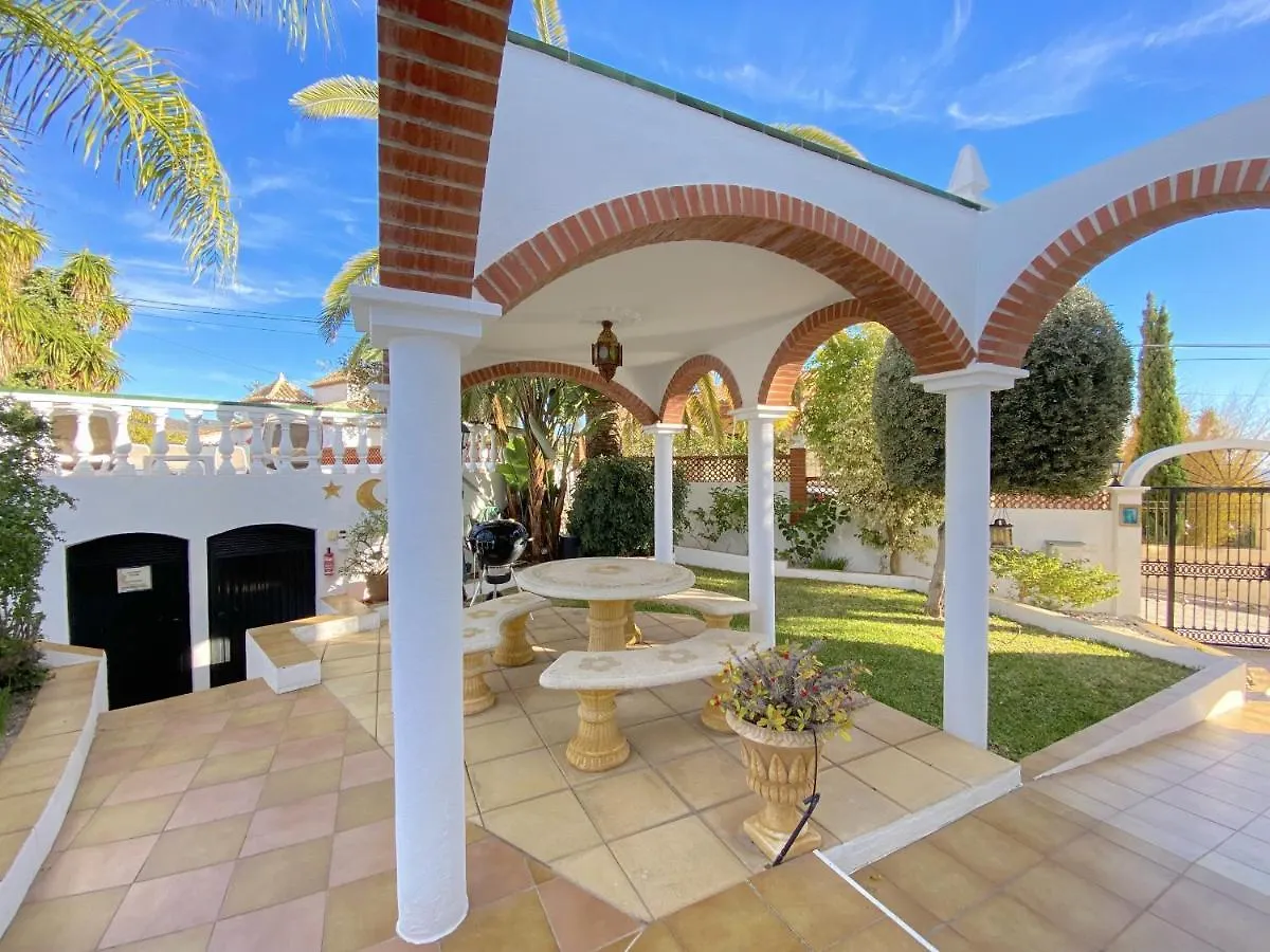 Villa Sandra Al Fresco Apartment Nerja